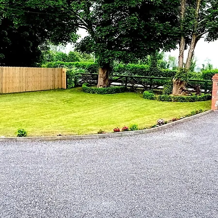 White Quarry Hse Quarry Road *