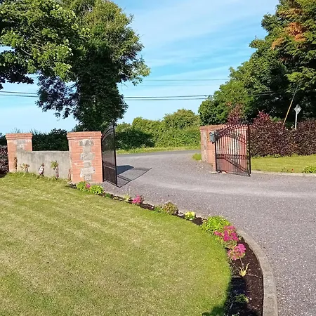 White Quarry Hse Quarry Road Наван